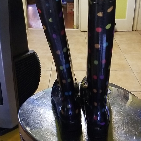 Rain Boots - Picture 2 of 3